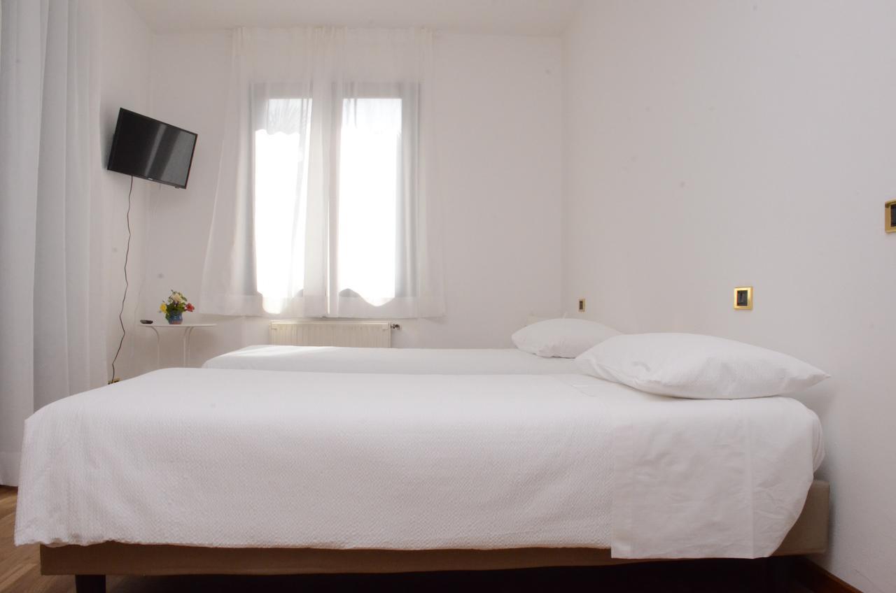 Locanda Dal Barba Villa Lagarina Extérieur photo